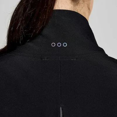 Жіноча вітрівка Saucony TRIUMPH JACKET