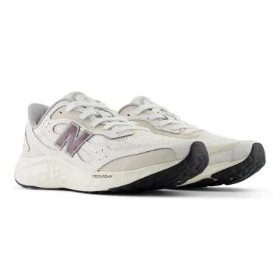 Чоловічі кросівки New Balance ARISHI V4