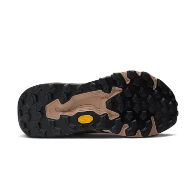 Чоловічі кросівки New Balance FRESH FOAM X HIERRO V9