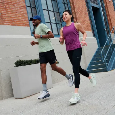 Жіночі кросівки Saucony TRIUMPH 22 Жіночі кросівки Saucony TRIUMPH 22