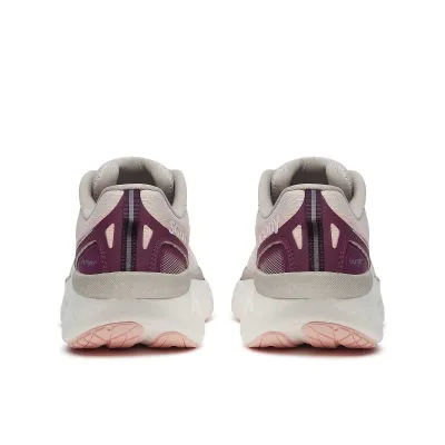 Жіночі кросівки Saucony TRIUMPH 22 Жіночі кросівки Saucony TRIUMPH 22