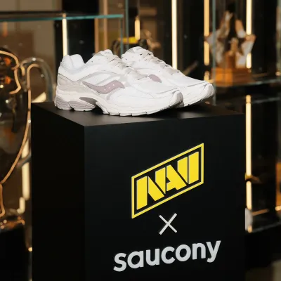 Кросівки Saucony PROGRID OMNI 9 PREMIUM