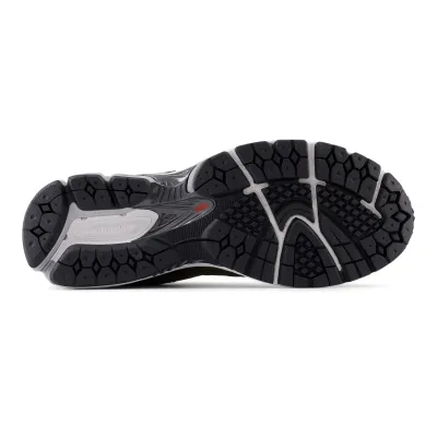 Кросівки New Balance 2002R